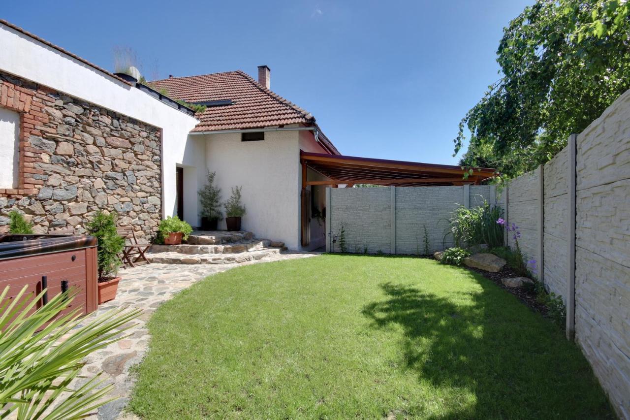 Holiday Home Kvitek Ctetin Dış mekan fotoğraf