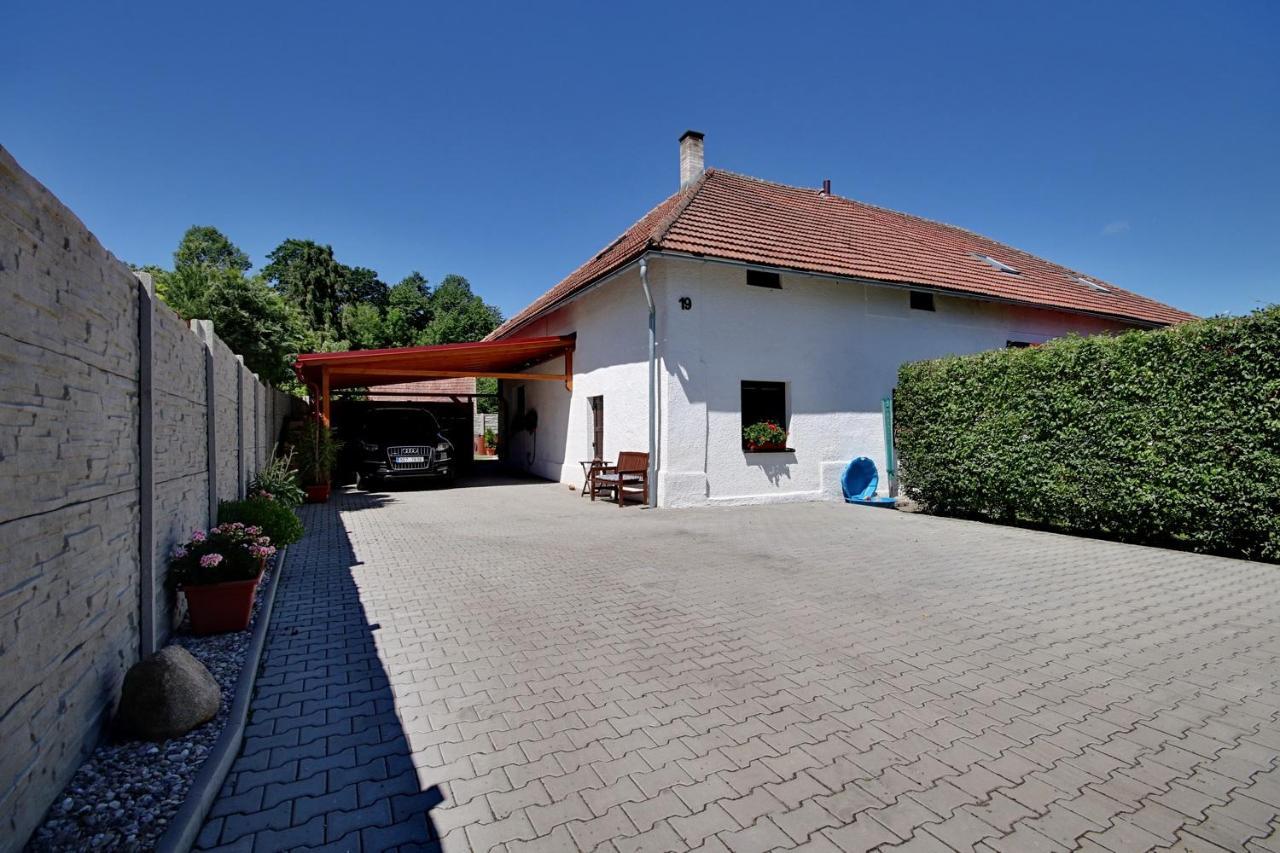 Holiday Home Kvitek Ctetin Dış mekan fotoğraf